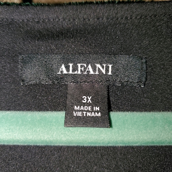 Blouse - Picture 4 of 6